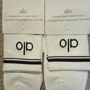 ALO Yoga White Crew Socks